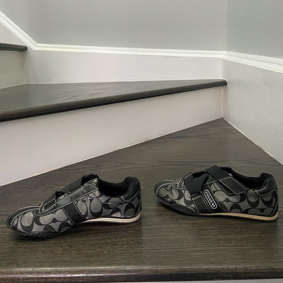 Kyla Black Coach Shoes - Picture 3 of 11